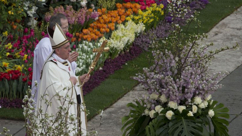 Quảng trường Thánh Phêrô, thiên đường các loài hoa trong ngày Lễ Phục Sinh