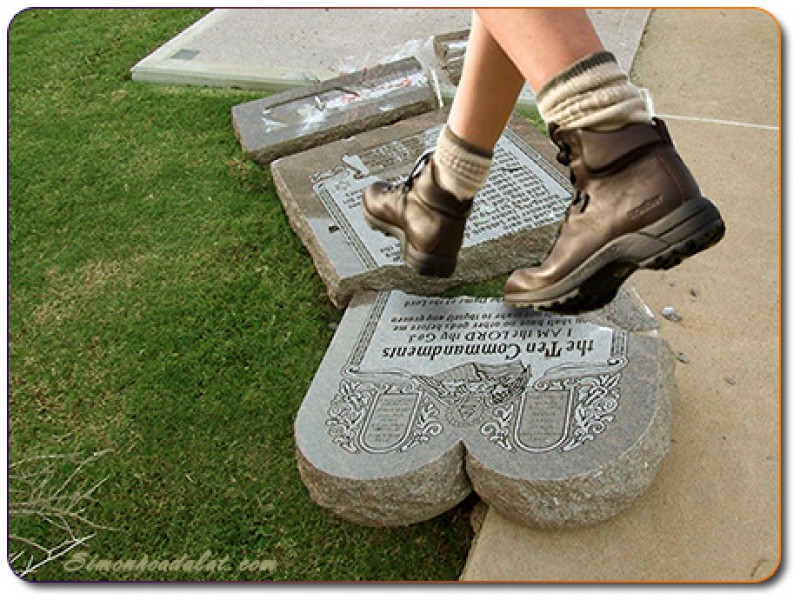 Từ trái tim con người - Audio