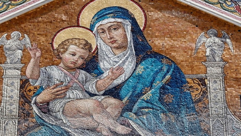 Trông đợi Chúa Giêsu bằng cách đồng hành với Mẹ Maria