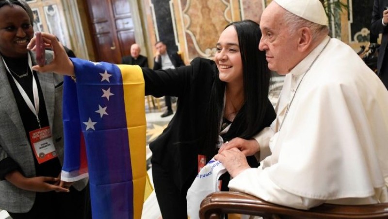 Đức Thánh Cha tiếp các tham dự viên Hội nghị quốc tế về mục vụ giới trẻ  (Vatican Media)