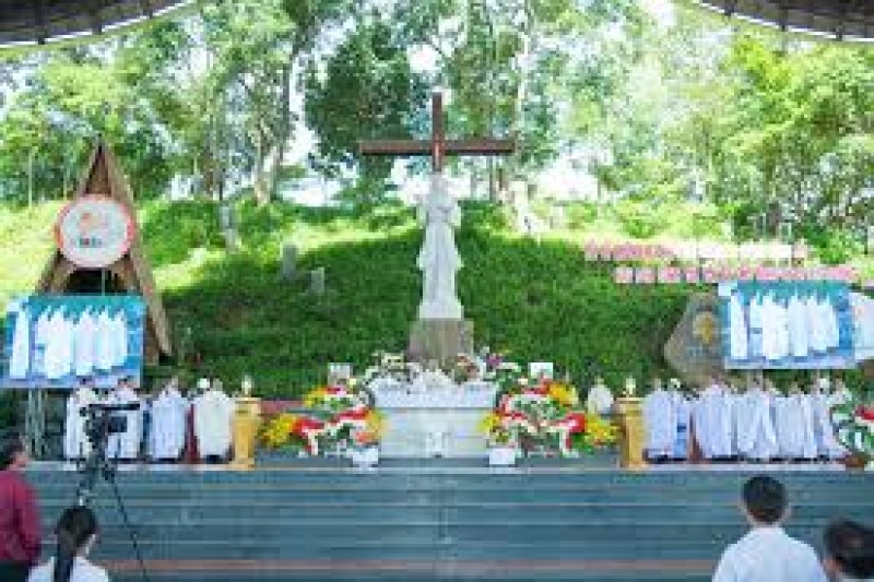 Trực tuyến: Cầu Nguyện Cho Năm Học Mới