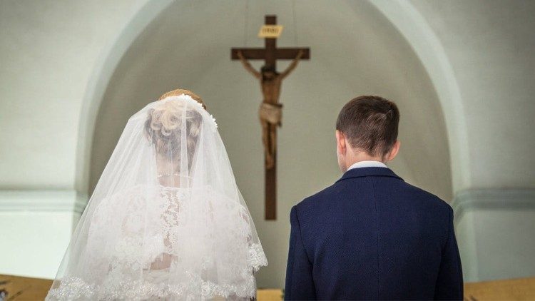 Giáo hội Thuỵ Sĩ phản đối “Hôn nhân cho tất cả”
