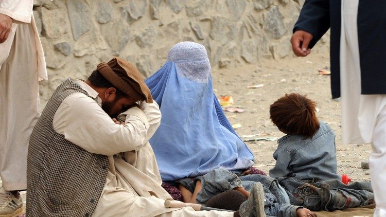 LHQ lên án các vụ đánh bom trường học ở Afghanistan