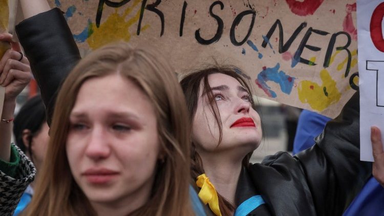 Đức Thánh Cha thương khóc dân Ucraina đau khổ vì chiến tranh