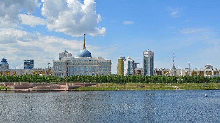Hướng tới chuyến tông du của Đức Thánh Cha đến Kazakhstan