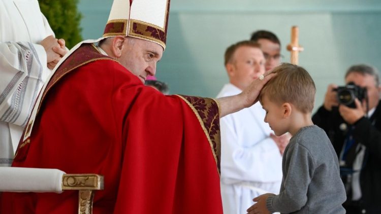 Nhiều người trở lại Công giáo sau chuyến viếng thăm của ĐTC tới Kazakhstan