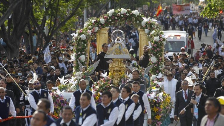 2,4 triệu người tham dự cuộc hành hương kính Đức Mẹ Zapopan ở Mexico