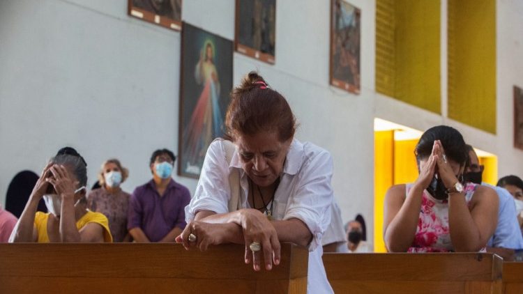 Chế độ độc tài ở Nicaragua không cho hai linh mục tham dự Đại hội GTTG Lisbon trở về nước