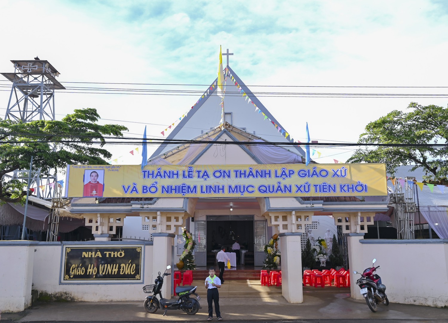 Thánh lễ Tạ ơn thành lập Giáo xứ Vinh Xuân