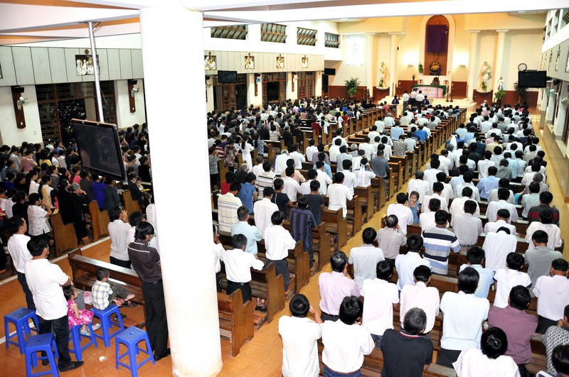 Giáo xứ Vinh Hương - Thứ Hai Tuần Thánh