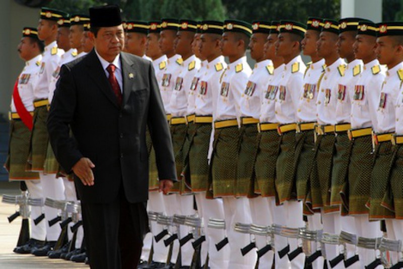 Tổng thống Indonesia nói IS ‘làm mất mặt’ người Hồi giáo