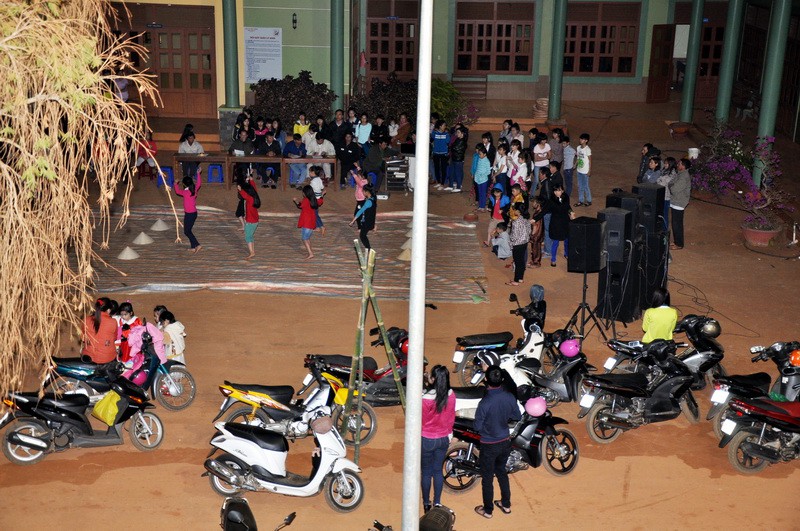 Hình Ảnh Tổng Dợt Văn Nghệ Mừng Xuân Ất Mùi 2015