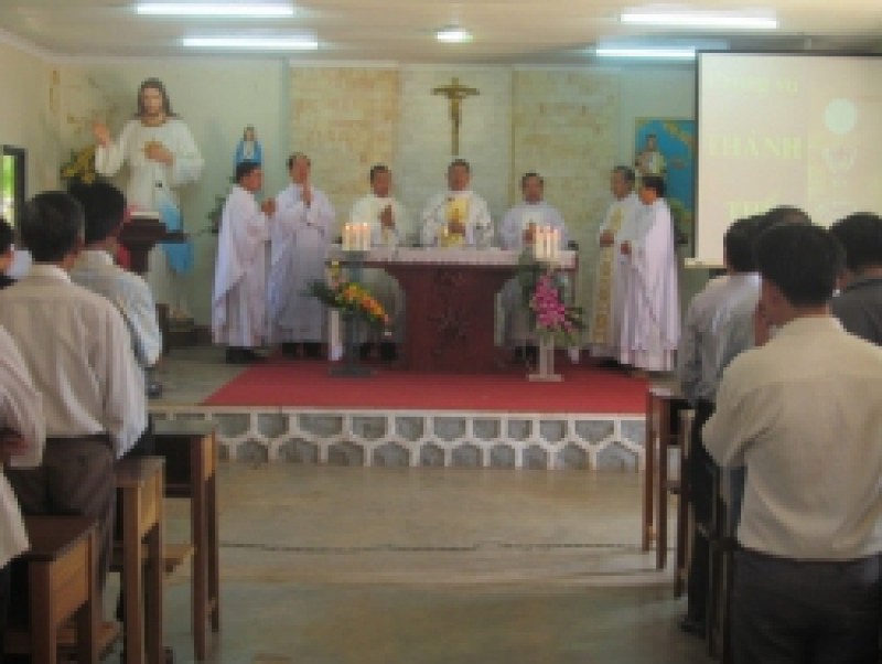 Thánh lễ kết thúc khóa đào tạo GLV dạy dự tòng và hôn nhân
