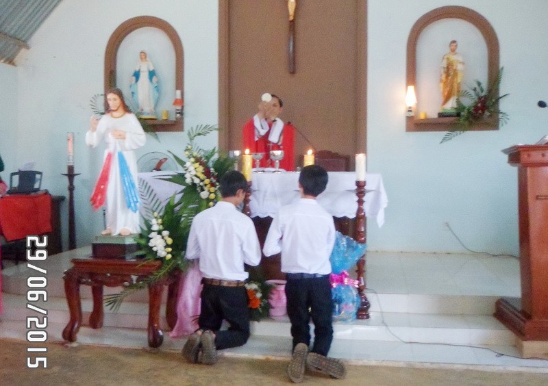 Hình ảnh lễ bổn mạng giáo xóm Vinh Hà