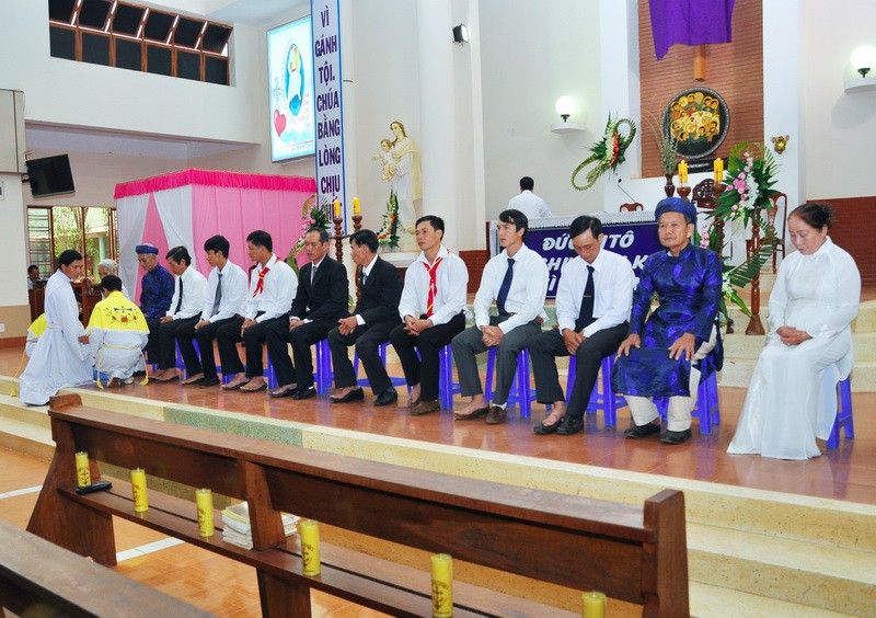 Giáo xứ Vinh Hương - Thánh Lễ Tiệc Ly