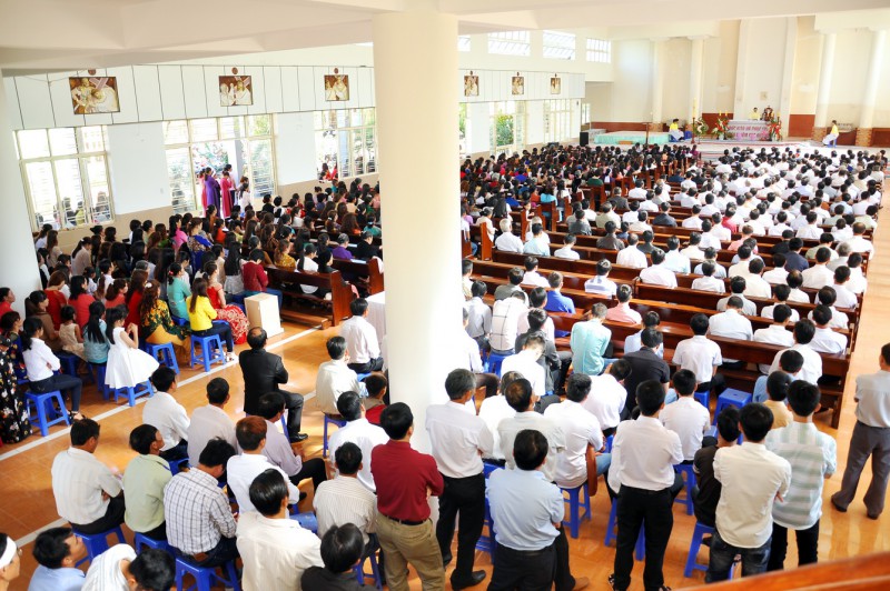 Vinh Hương Phục sinh 2017 - Thánh lễ ban sáng