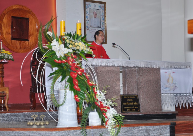 Vinh Hương - Lễ thánh Phêrô và thánh Phaolô tông đồ