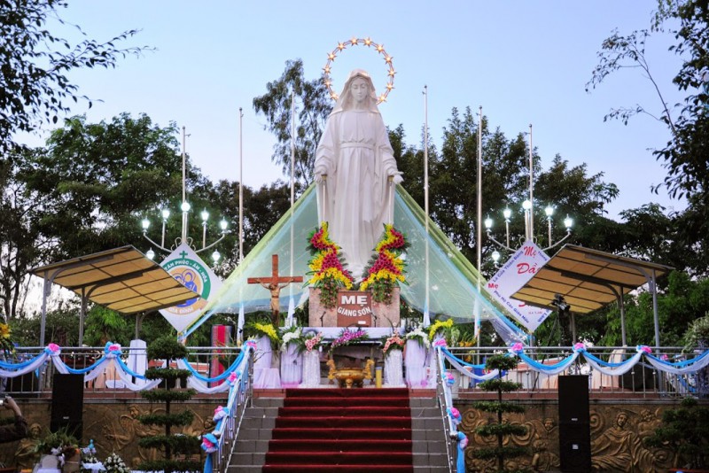 Đồi Đức Mẹ Giang Sơn