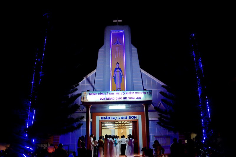 Đức Maria Vô Nhiễm Nguyên Tội: Giáo họ Vinh Sơn mừng bổn mạng