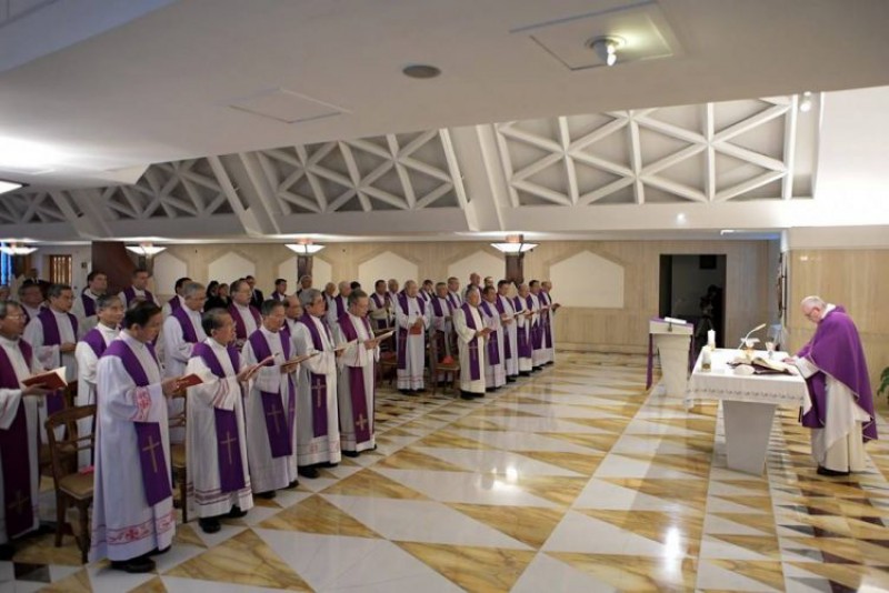 Đức Phanxicô dâng thánh lễ cầu nguyện cho Đức Tổng Giám mục Phaolô Bùi Văn Đọc