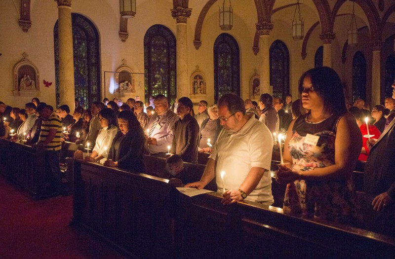 Ít nhất 37,000 người được đón nhận vào Giáo Hội Công Giáo tại Hoa Kỳ trong lễ Vọng Phục sinh 2019