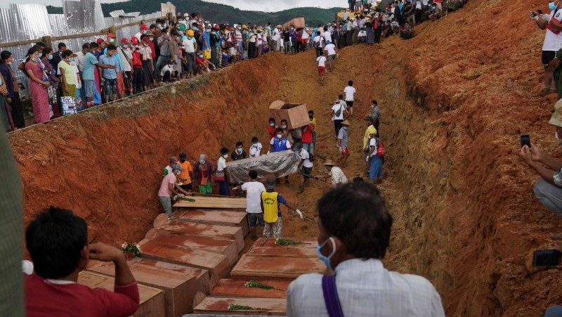 ĐHY C-harles Bo: Myanmar bị một trận lở đất bất công chôn vùi