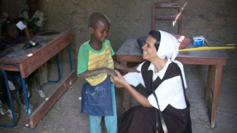 Nữ tu truyền giáo Gloria Cecilia bị bắt cóc ở Mali vẫn còn sống