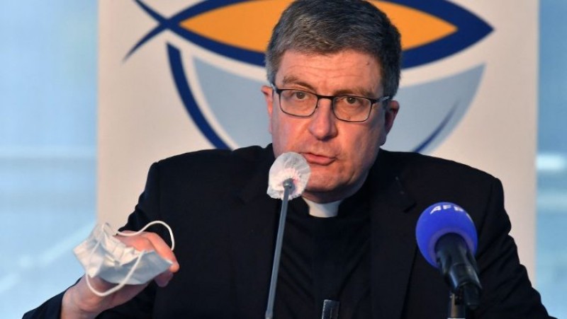 Các Giám mục Pháp mời gọi tín hữu ý thức về luật đạo đức sinh học