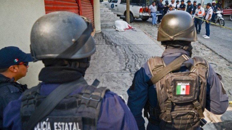 Cảnh sát Mexico tại một hiện trường tội phạm