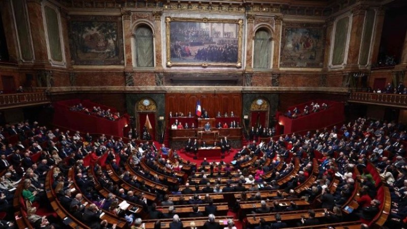 Quốc hội Pháp bỏ phiếu việc đưa vào Hiến pháp việc bảo đảm quyền tự do phá thai của phụ nữ