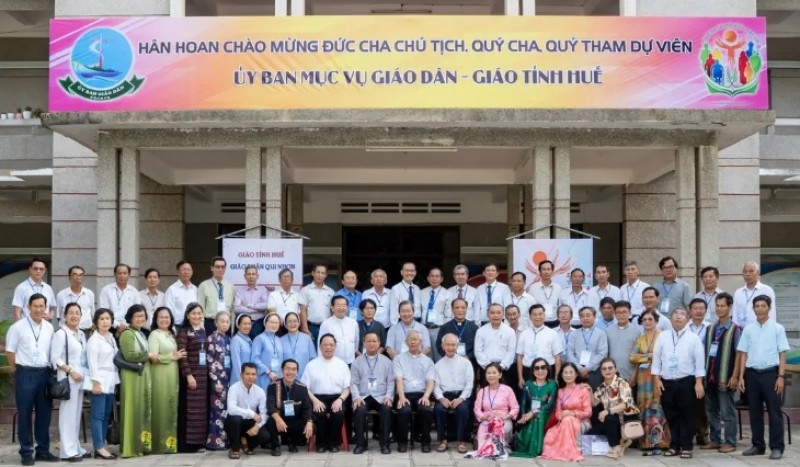 Buổi thường huấn của Ủy ban Giáo dân Giáo tỉnh Huế từ ngày 9-10/5/2024