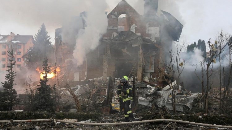 Hậu quả cuộc tấn công của Nga vào thành phố Kyiv ngày 22/2/2026