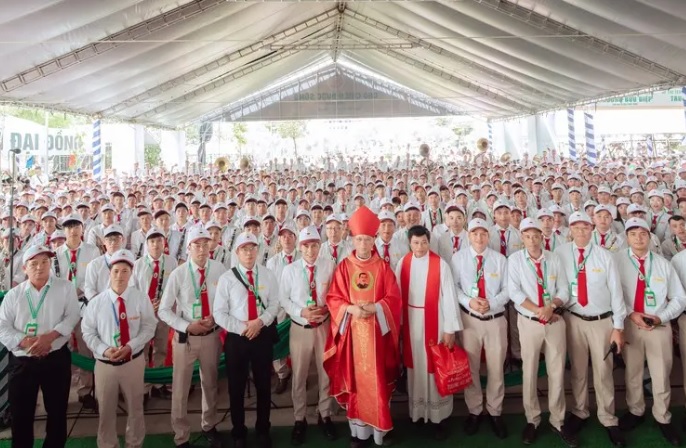 Tiếng kèn dâng Chúa trong Đại lễ tuyên phong Chân phước Cha Phanxicô Xaviê Trương Bửu Diệp