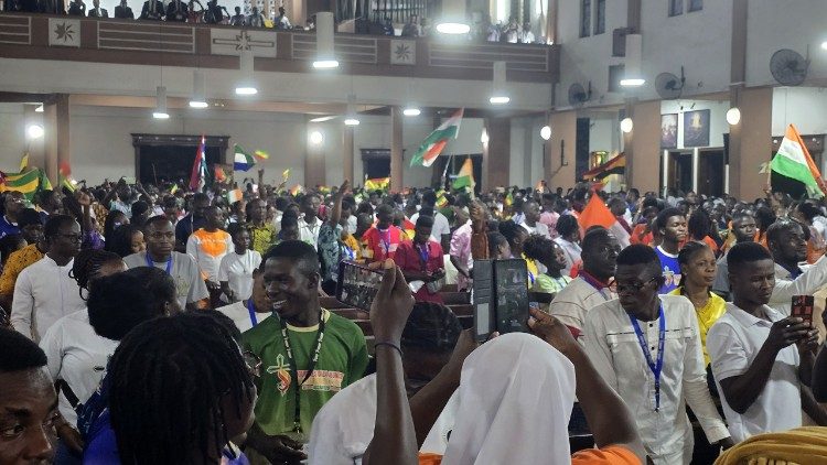 Thánh lễ bế mạc Ngày Giới trẻ Tây Phi lần thứ nhất tại Accra, Ghana